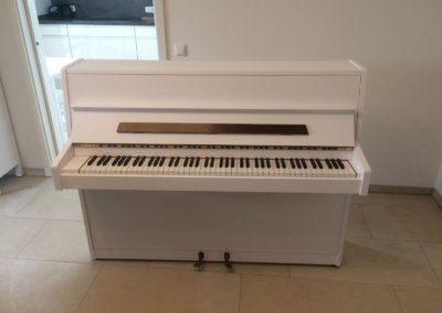 Piano van hout naar wit