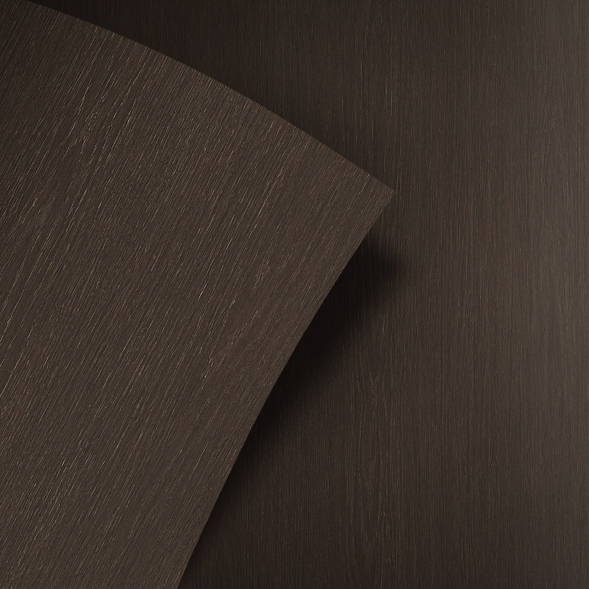 Vikings | Donkerbruine meubelfolie | Stoere donkere houtsfeer